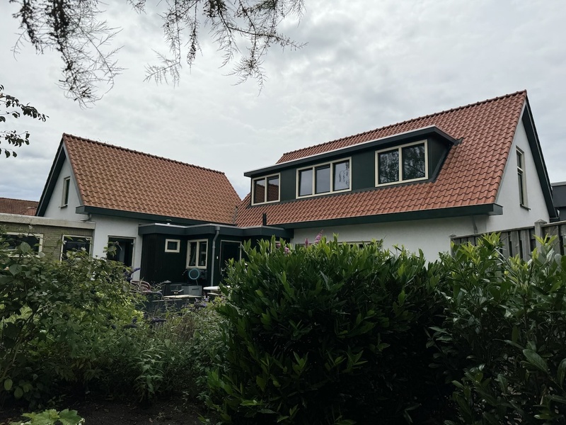 Afbeeldingslocatie: https://tweakers.net/i/KPA75GoA0xVxTXajXvO5hNNJ-YA=/800x/filters:strip_icc():strip_exif()/f/image/EBGZvSAKMVx9JQl58r5I0H0i.jpg?f=fotoalbum_large