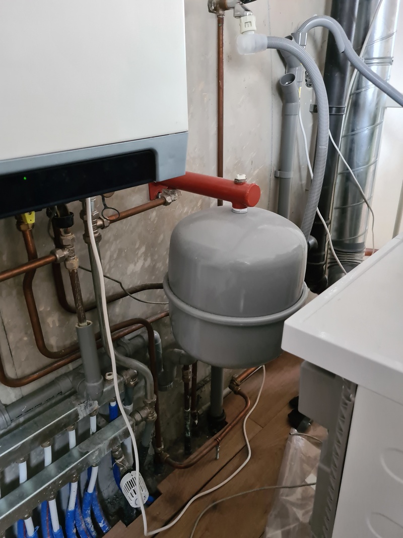 Afbeeldingslocatie: https://tweakers.net/i/KRFahy53GxDMNWnQHKiScMGqitA=/800x/filters:strip_icc():strip_exif()/f/image/bXneqHodzUbclp9P2YLjiZO3.jpg?f=fotoalbum_large