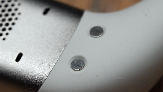 Afbeeldingslocatie: https://tweakers.net/i/KVycWd9H_tcaD1KhHtiYdhBodwA=/620x/filters:strip_icc():strip_exif()/m/535868/1VJZrSXheOr7MwfBwCScMItGAjAeHKn0Ts9QY5RI0iTP25JrA9.jpeg?f=620xauto