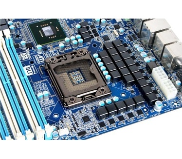Gigabyte GA-X58A-UD9