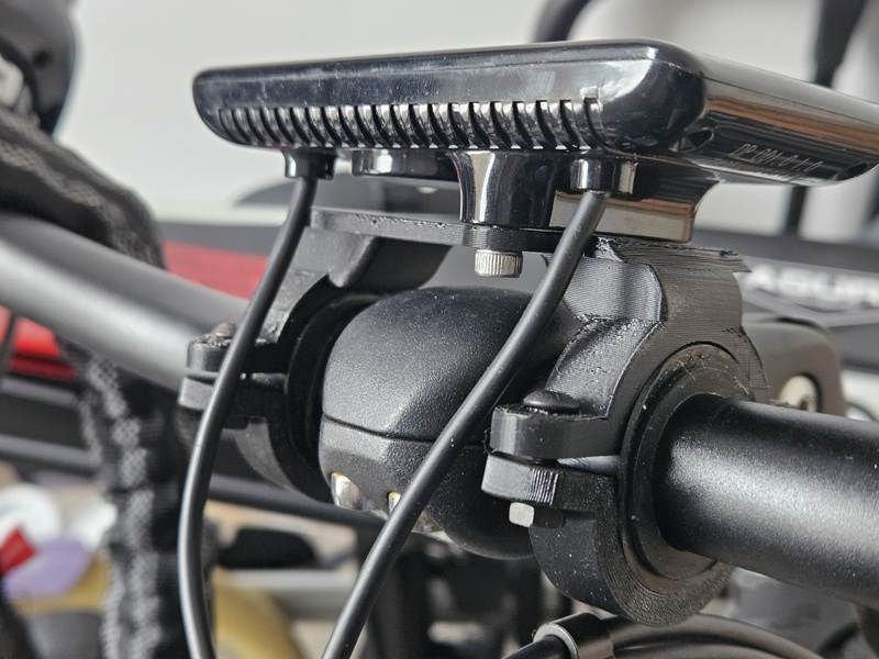 Afbeeldingslocatie: https://tweakers.net/i/KWJhabZ3bXnECrV56tK-TgCGPQs=/800x/filters:strip_icc():strip_exif()/f/image/T95AcwUh46HJAyEnpRA1qiXg.jpg?f=fotoalbum_large