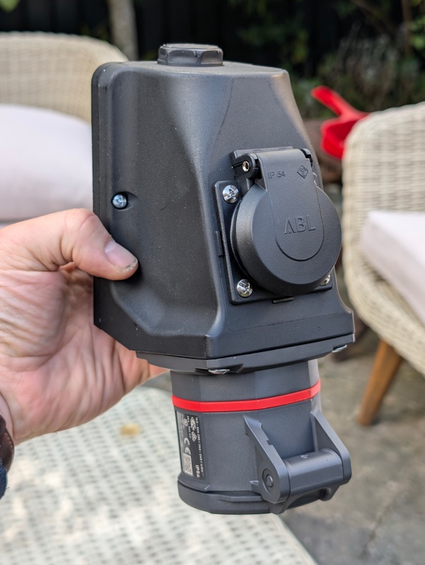 Afbeeldingslocatie: https://tweakers.net/i/KXJWZsB1nPt7kxlNR_GucgA3da4=/x800/filters:strip_icc():strip_exif()/f/image/CDeyyUw3CP4WYdiGRi0wNY81.jpg?f=fotoalbum_large