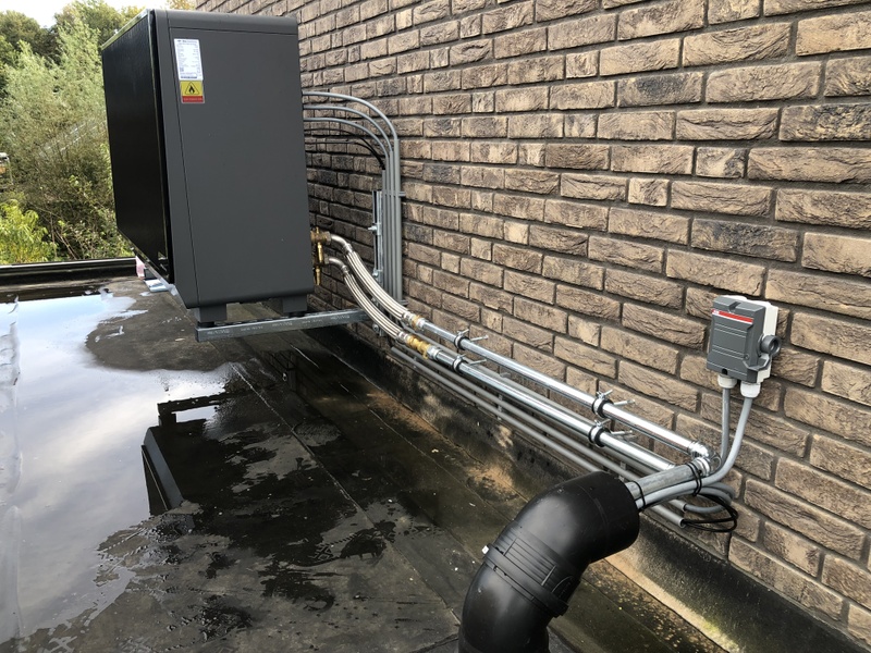 Afbeeldingslocatie: https://tweakers.net/i/KXyMyJDaPzojKhVZU1w46g4UsYQ=/800x/filters:strip_icc():strip_exif()/f/image/CuZ0WP8a12PKW7GgaJ1HmHlc.jpg?f=fotoalbum_large