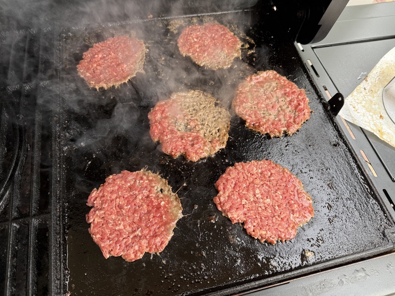 Afbeeldingslocatie: https://tweakers.net/i/Kad6zrgMpsL_HxYeWkGRAtiyK8g=/800x/filters:strip_icc():strip_exif()/f/image/oirntUp58lIeme8axVg6yqLl.jpg?f=fotoalbum_large