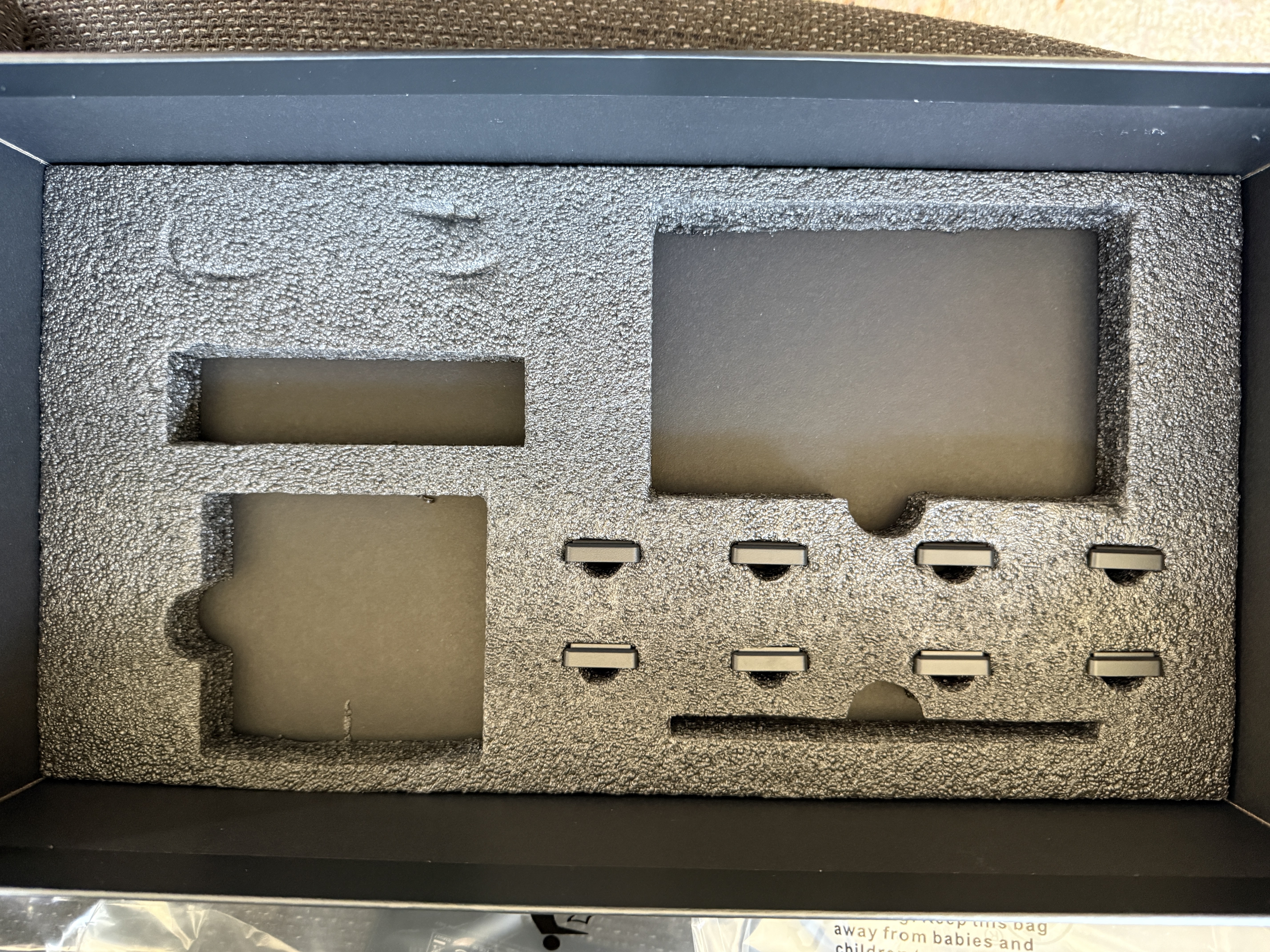 Afbeeldingslocatie: https://tweakers.net/i/KcchIToplU4gOO9c3-Y81FnNtus=/m/383141/1Wdu2F2FtEDEpjZSqmOxUvhBjPBobUYy1MWXT2oBRzDRxkBNRr.jpeg