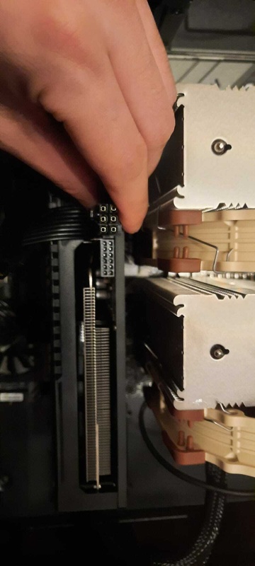 Afbeeldingslocatie: https://tweakers.net/i/Kdk6jVnIdQVAn8m0LTey4sr7k9s=/x800/filters:strip_icc():strip_exif()/f/image/guOsyUElIKNtLd3rC4NMmBNu.jpg?f=fotoalbum_large