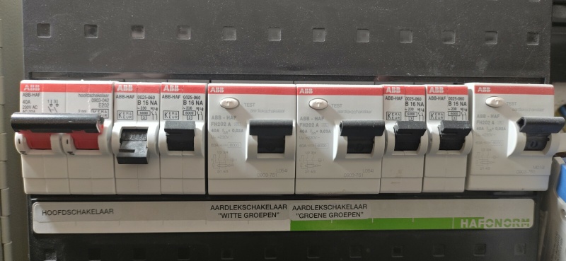 Afbeeldingslocatie: https://tweakers.net/i/Keup_x58uM0lNI9Z98TOHxi8JxA=/800x/filters:strip_icc():strip_exif()/f/image/FYQlDOzzJdZmhnvKK0qc6CWq.jpg?f=fotoalbum_large