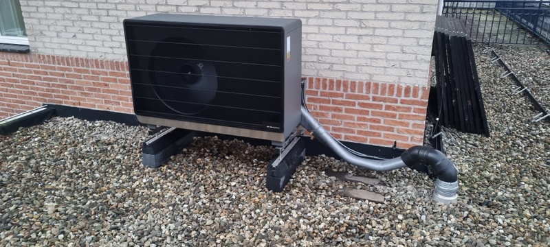 Afbeeldingslocatie: https://tweakers.net/i/KezNcZzrSgsNhIj93vM1Z-nd4GQ=/800x/filters:strip_icc():strip_exif()/f/image/lSRJFvYlE60KrVxxjevUdIEP.jpg?f=fotoalbum_large