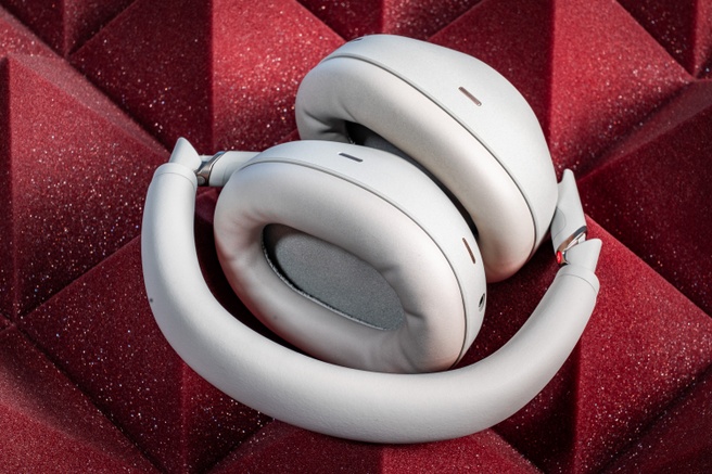 Sony WH-1000XM6