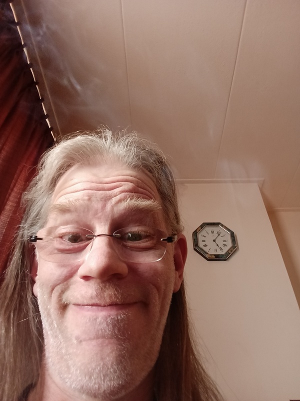 Afbeeldingslocatie: https://tweakers.net/i/Kh7cduq2Lnf64K48iH6-5Mp6pbU=/x800/filters:strip_icc():strip_exif()/f/image/83Ms6mVeYJJNc2E3ovteDR7k.jpg?f=fotoalbum_large
