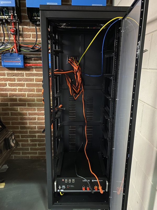 Afbeeldingslocatie: https://tweakers.net/i/KiaWBuRT2SMAceMicOm_IPDBPcs=/x800/filters:strip_icc():strip_exif()/f/image/QCewDfnmaZ3BF74s1ZojfKmJ.jpg?f=fotoalbum_large