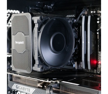 Xenith Expert Stealth XT - Ryzen 7 9850X3D - Radeon RX 9070 XT