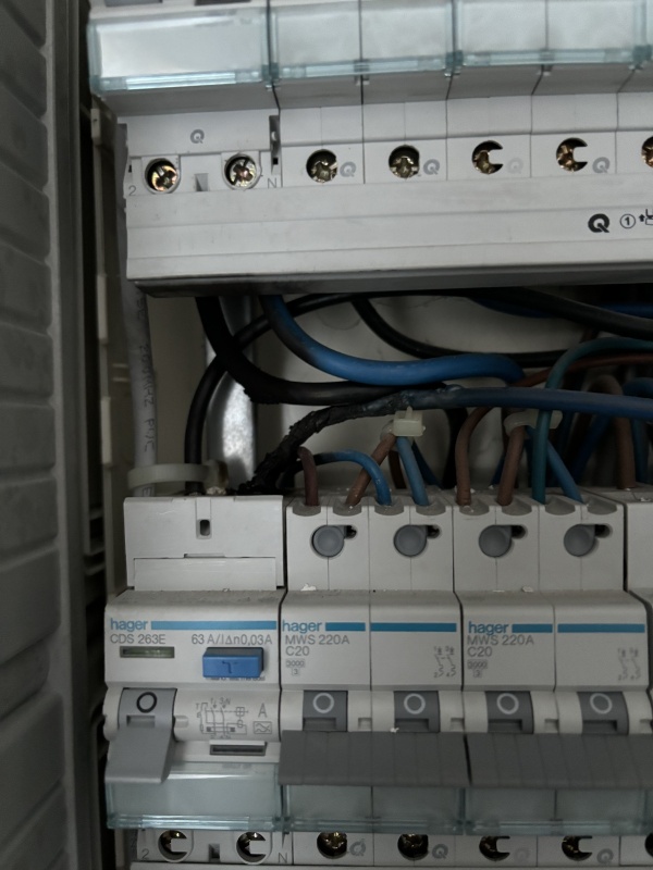 Afbeeldingslocatie: https://tweakers.net/i/KkqWAGZa6Pq2fFNqtRxOOA5U6GA=/x800/filters:strip_icc():strip_exif()/f/image/sScoHUvCMtzfwrWA4iO0l2ra.jpg?f=fotoalbum_large