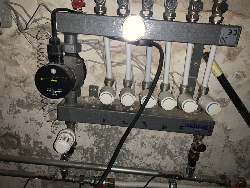 Afbeeldingslocatie: https://tweakers.net/i/Kovpe1egBovtWVDvaVyQDtjfZOc=/800x/filters:strip_icc():strip_exif()/f/image/FLD5Be0YkwCC0Y9O9DA607vr.jpg?f=fotoalbum_large