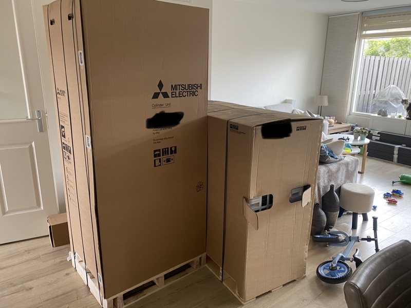 Afbeeldingslocatie: https://tweakers.net/i/KuxFA8daiEuS9EnBIBQPOAmsex8=/800x/filters:strip_icc():strip_exif()/f/image/sWXUjSwofw1OlD1efKKJ1uzw.jpg?f=fotoalbum_large