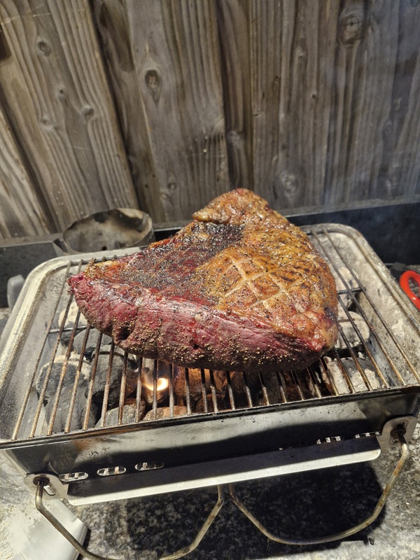 Afbeeldingslocatie: https://tweakers.net/i/Kv2NwBdYr2ZuOOeACrqvPjX75mk=/x800/filters:strip_icc():strip_exif()/f/image/KfPky825Nwjy78Ws794xQAJb.jpg?f=fotoalbum_large