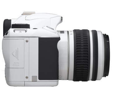 Pentax K-x + DA 18-55 mm f3.5-5.6 AL Wit