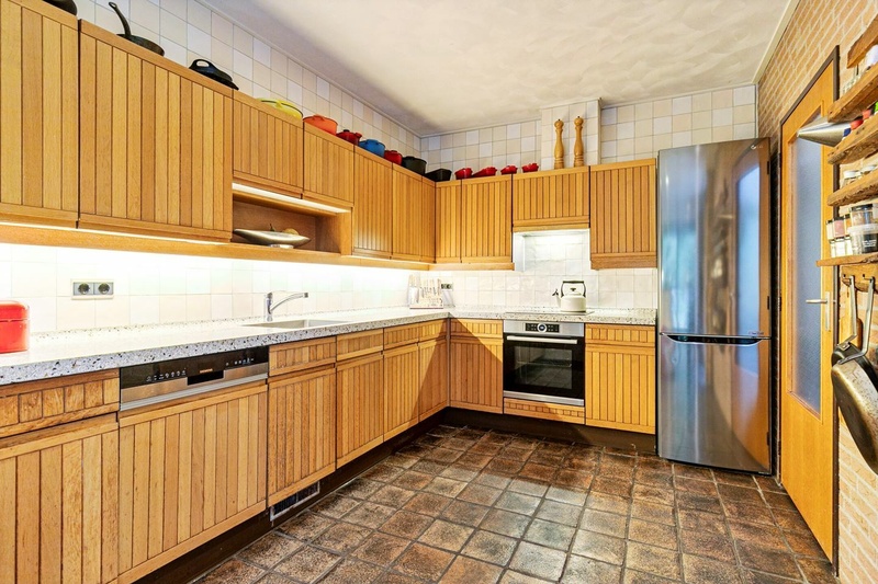 Afbeeldingslocatie: https://tweakers.net/i/KxOu73RDnJ7T1jGJQuv9JfGKfBw=/800x/filters:strip_icc():strip_exif()/f/image/KXU5n4Tvp3eiPitPNk4dG7fC.jpg?f=fotoalbum_large