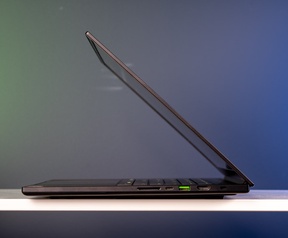 Razer Blade 16 2025