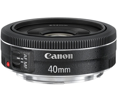 Canon EOS 60D + EF-S 18-135mm IS + EF 40mm f/2.8 STM Zwart