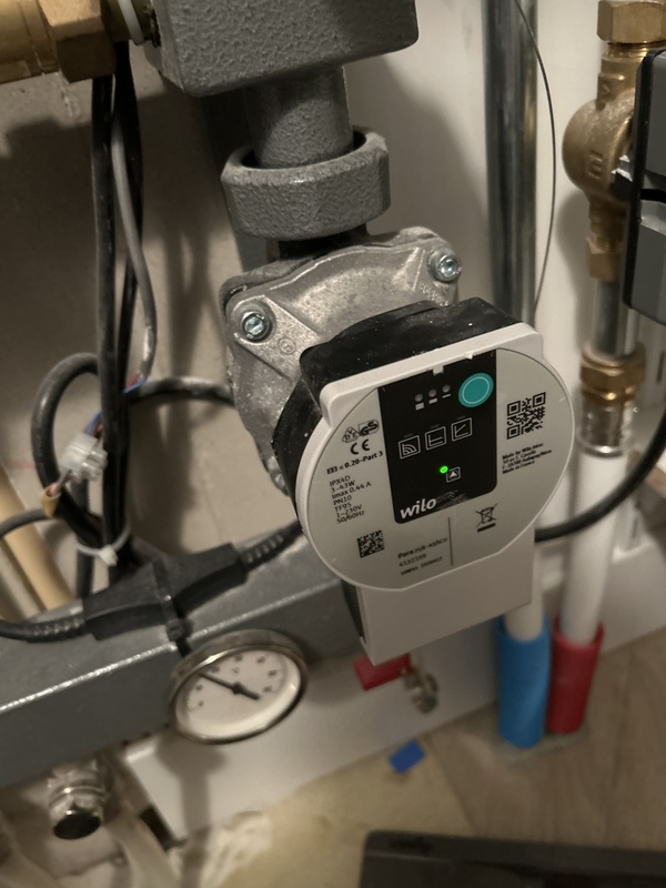 Afbeeldingslocatie: https://tweakers.net/i/Kypg4ymZU0njSnnya_7TfNjT10c=/x800/filters:strip_icc():strip_exif()/f/image/PT9y6vnww9dUsBjrrNbHE6ms.jpg?f=fotoalbum_large