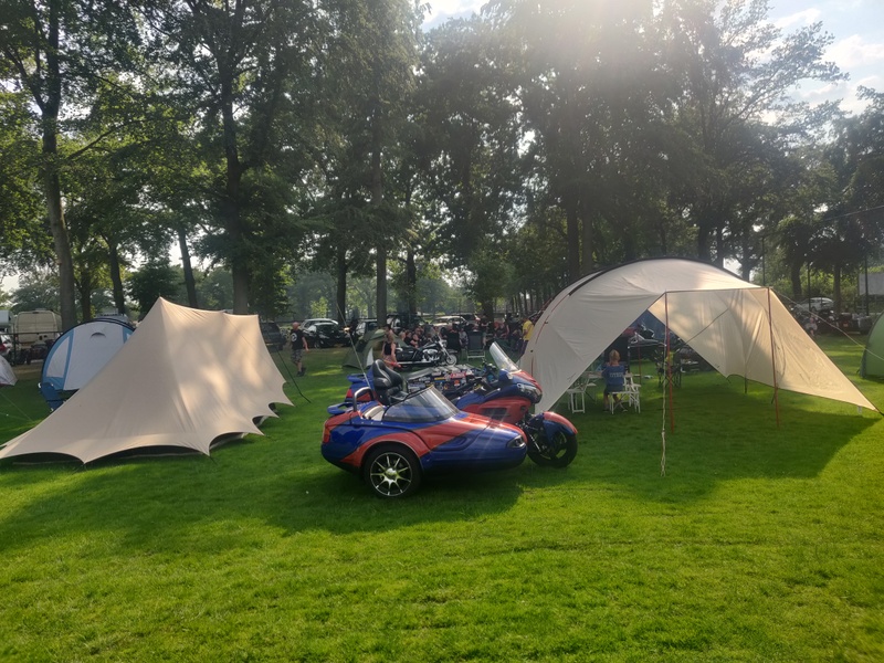 Afbeeldingslocatie: https://tweakers.net/i/L3ETTa0Q2MwM4VLdq5zYSlznzIQ=/800x/filters:strip_icc():strip_exif()/f/image/9ILuyvLPrrGxBj16NPLiFK4P.jpg?f=fotoalbum_large