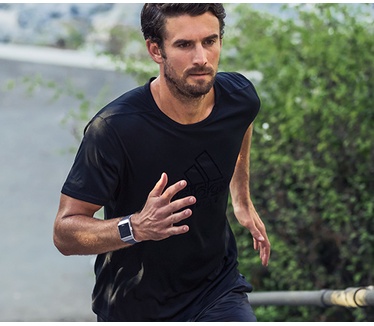 Fitbit Ionic: Adidas Edition