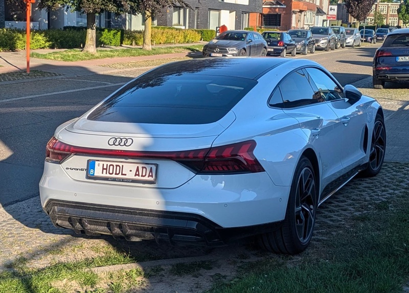 Afbeeldingslocatie: https://tweakers.net/i/L5jO-pxQPOprjtNW0NMpdH6gVrM=/800x/filters:strip_icc():strip_exif()/f/image/0psPwdwaXPmyjfWjyVTmt5EZ.jpg?f=fotoalbum_large