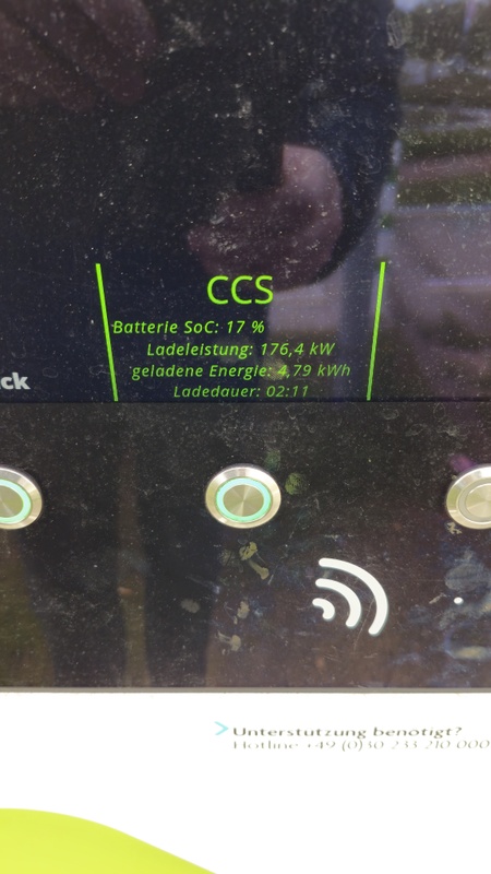 Afbeeldingslocatie: https://tweakers.net/i/L6GW7B_49VNfY0WAdzpn6sBvGAA=/x800/filters:strip_icc():strip_exif()/f/image/zoUW0lMp9jkoxuMIBeePwpFR.jpg?f=fotoalbum_large