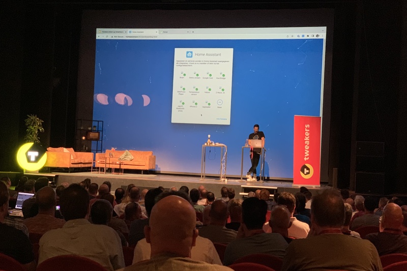 Afbeeldingslocatie: https://tweakers.net/i/L9U5ax3N5cBJSHe4_0hb1s3Qqu8=/800x/filters:strip_icc():strip_exif()/f/image/7JRPc3IhQVWTQ26bfdpmkk7u.jpg?f=fotoalbum_large