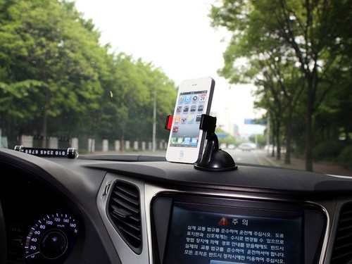 Afbeeldingslocatie: https://tweakers.net/i/LBp4lVl36tvghp3C-6udbPmWBjM=/full-fit-in/4920x3264/filters:max_bytes(3145728):no_upscale():strip_icc():fill(white):strip_exif()/f/image/OYJ5i1qyzQWfGWPKlJ6wBWTz.jpg?f=user_large