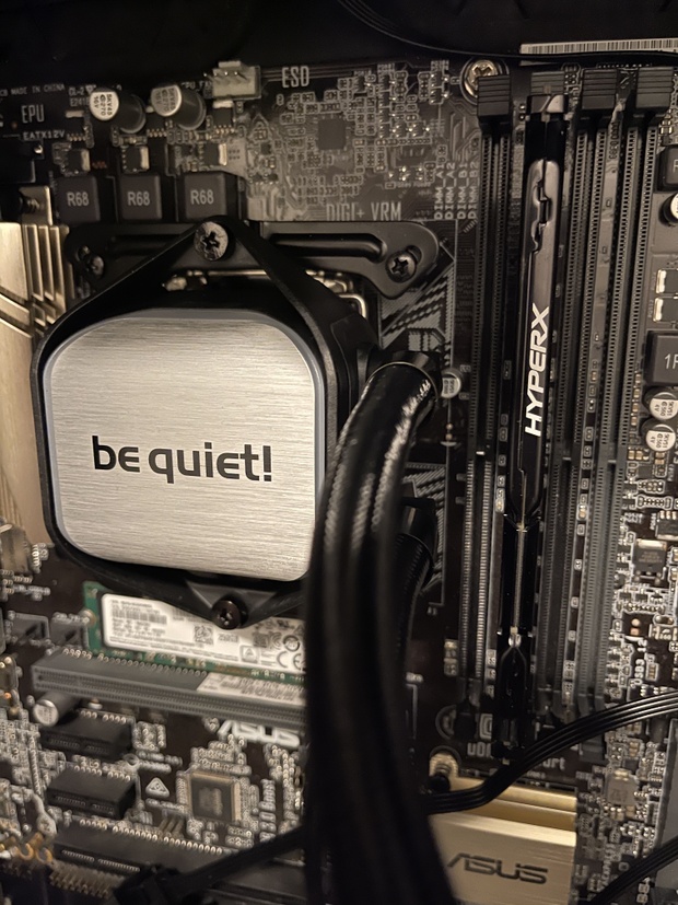 https://tweakers.net/i/LBtfGv2JX5AD0tVIqOPSXTEHj_8=/620x/filters:strip_icc():strip_exif()/m/57378/1LcjGn1x4dBGymlaew1JEhlDFyydhe17YSYxjqUmzSwGpv8Nox.jpeg?f=620xauto