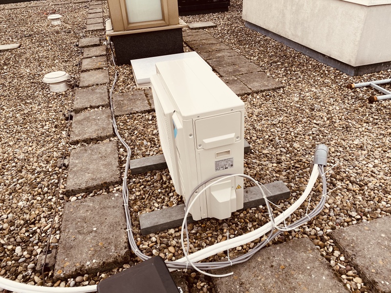 Afbeeldingslocatie: https://tweakers.net/i/LC1Gp9gbT3K1cJFOCq0U2HfxNTU=/800x/filters:strip_icc():strip_exif()/f/image/Ey7kPyxcL7hEaRu7WO0eIrVM.jpg?f=fotoalbum_large