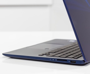 Asus ZenBook UX430UA Review