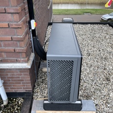 Afbeeldingslocatie: https://tweakers.net/i/LESs3YpMuq8voF6MnahGLpUIwJY=/232x232/filters:strip_icc():strip_exif()/f/image/P08cSc9Zt6mEJLURpbHqZXDM.jpg?f=fotoalbum_tile