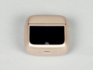 JBL TP3 - product - charging case