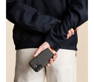 Accezz Edge Backcover met MagSafe Samsung Galaxy S26 - Zwart