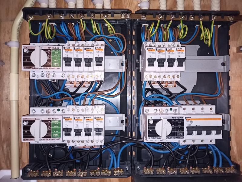 Afbeeldingslocatie: https://tweakers.net/i/LM7OZdgcRtMZTav5KtReWoZsZwA=/800x/filters:strip_icc():strip_exif()/f/image/ZGUsWuKniRJyxSXqUqLkhXP7.jpg?f=fotoalbum_large