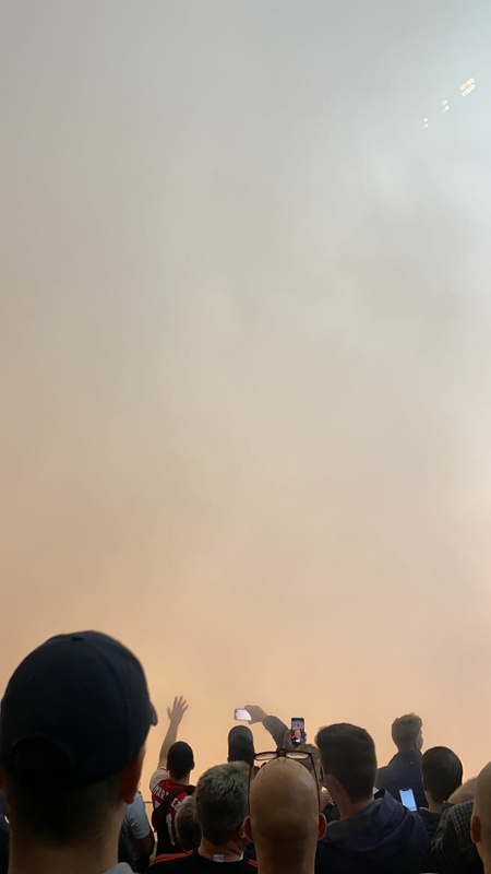 Afbeeldingslocatie: https://tweakers.net/i/LO0KI_zebQR_AJhQmpruf__N_EY=/x800/filters:strip_icc():strip_exif()/f/image/WiYfuduFC1uaNxQ1VZDV1Qnv.jpg?f=fotoalbum_large