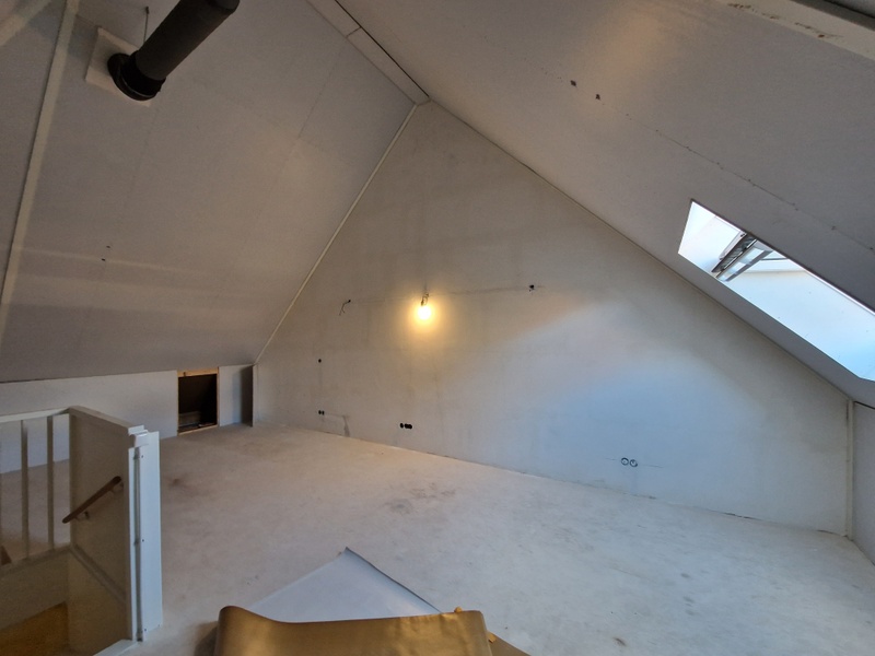 Afbeeldingslocatie: https://tweakers.net/i/LO60PwwImg5YIzkD3TPMNYyY8h0=/800x/filters:strip_icc():strip_exif()/f/image/AtjHXNWG72D82Rc6DNk50JQ7.jpg?f=fotoalbum_large