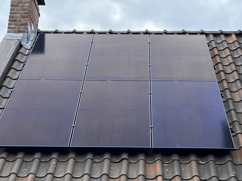 Afbeeldingslocatie: https://tweakers.net/i/LQEA0if4qLc8yHhVowGDLEZbR6I=/800x/filters:strip_icc():strip_exif()/f/image/acyja57cqAKd0cbswwV9DrRI.jpg?f=fotoalbum_large