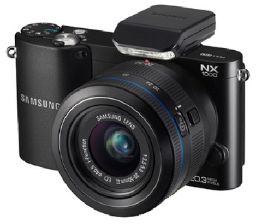 Samsung NX1000 (Duits model) + 20-50mm i-function f3.5-5.6 Zwart