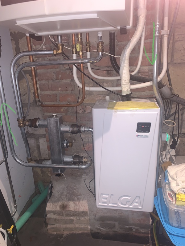 Afbeeldingslocatie: https://tweakers.net/i/LQSDNZzz6PPQiTkWHgfAun5JP_0=/x800/filters:strip_icc():strip_exif()/f/image/OEf01KOi93GYYE2ltWlnOOyN.jpg?f=fotoalbum_large