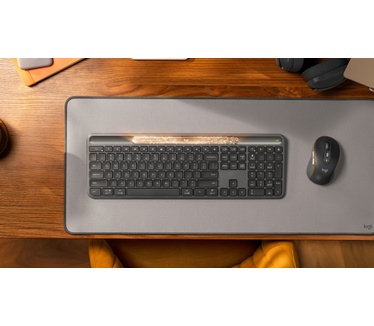 Logitech Signature Slim Solar+ K980