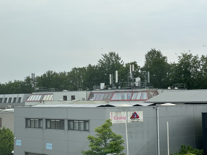 Afbeeldingslocatie: https://tweakers.net/i/LTEY8aO6mW5_yHOyP7wbQbgXZBA=/800x/filters:strip_icc():strip_exif()/f/image/PDZOXBlUzY209b8fty9opwQ2.jpg?f=fotoalbum_large