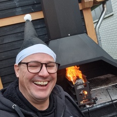 Afbeeldingslocatie: https://tweakers.net/i/LTFkV3esjrWOVURU91MSagL_lL8=/232x232/filters:strip_icc():strip_exif()/f/image/9sZ61zeePpBHEexPtqoSiDZd.jpg?f=fotoalbum_tile