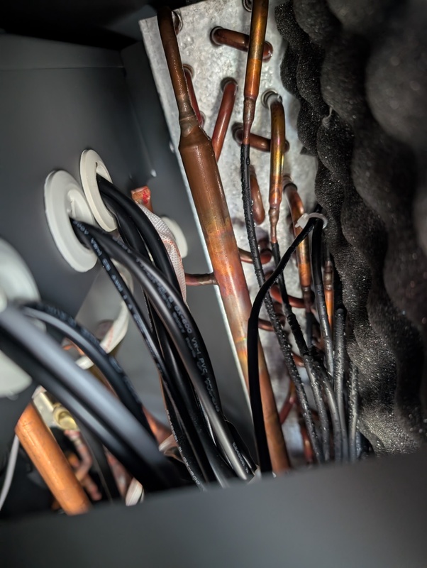 Afbeeldingslocatie: https://tweakers.net/i/LU5czuZXajNyeXnB9dKfUKWI6lA=/x800/filters:strip_icc():strip_exif()/f/image/GnCkIuVJZ4wc64HniNJFDmzO.jpg?f=fotoalbum_large