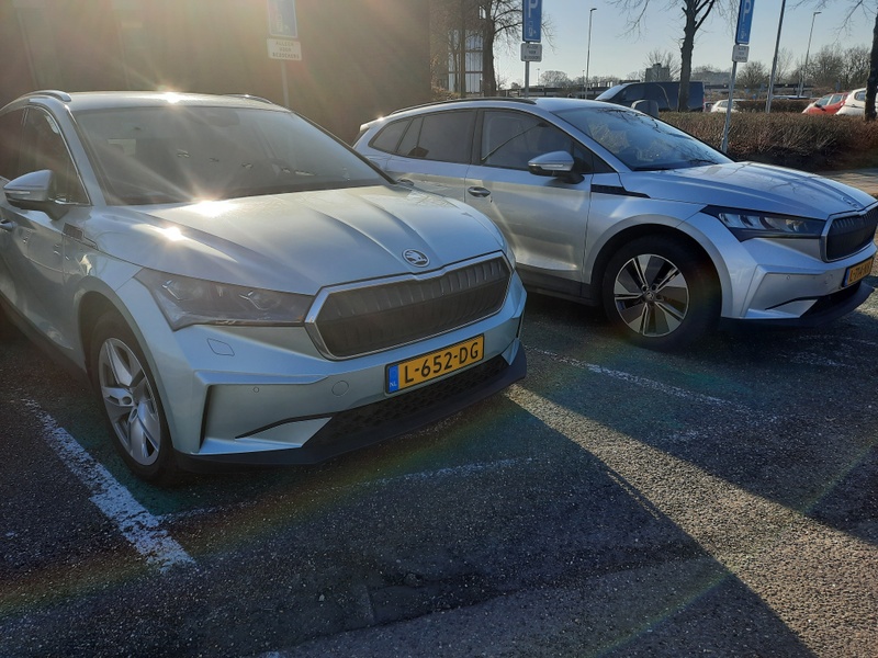 Afbeeldingslocatie: https://tweakers.net/i/LU7c5Zy5AsOxnRa0f1fDkx1C0jo=/800x/filters:strip_icc():strip_exif()/f/image/rueJFGXfSPPYBUCZZ7xv6qDJ.jpg?f=fotoalbum_large