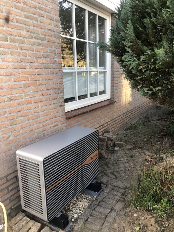 Afbeeldingslocatie: https://tweakers.net/i/LUUPkkR1gO2P9aXXNdH4qcLrtFg=/x800/filters:strip_icc():strip_exif()/f/image/GbQk7umwRUJn7PT8M1XxaY5j.jpg?f=fotoalbum_large