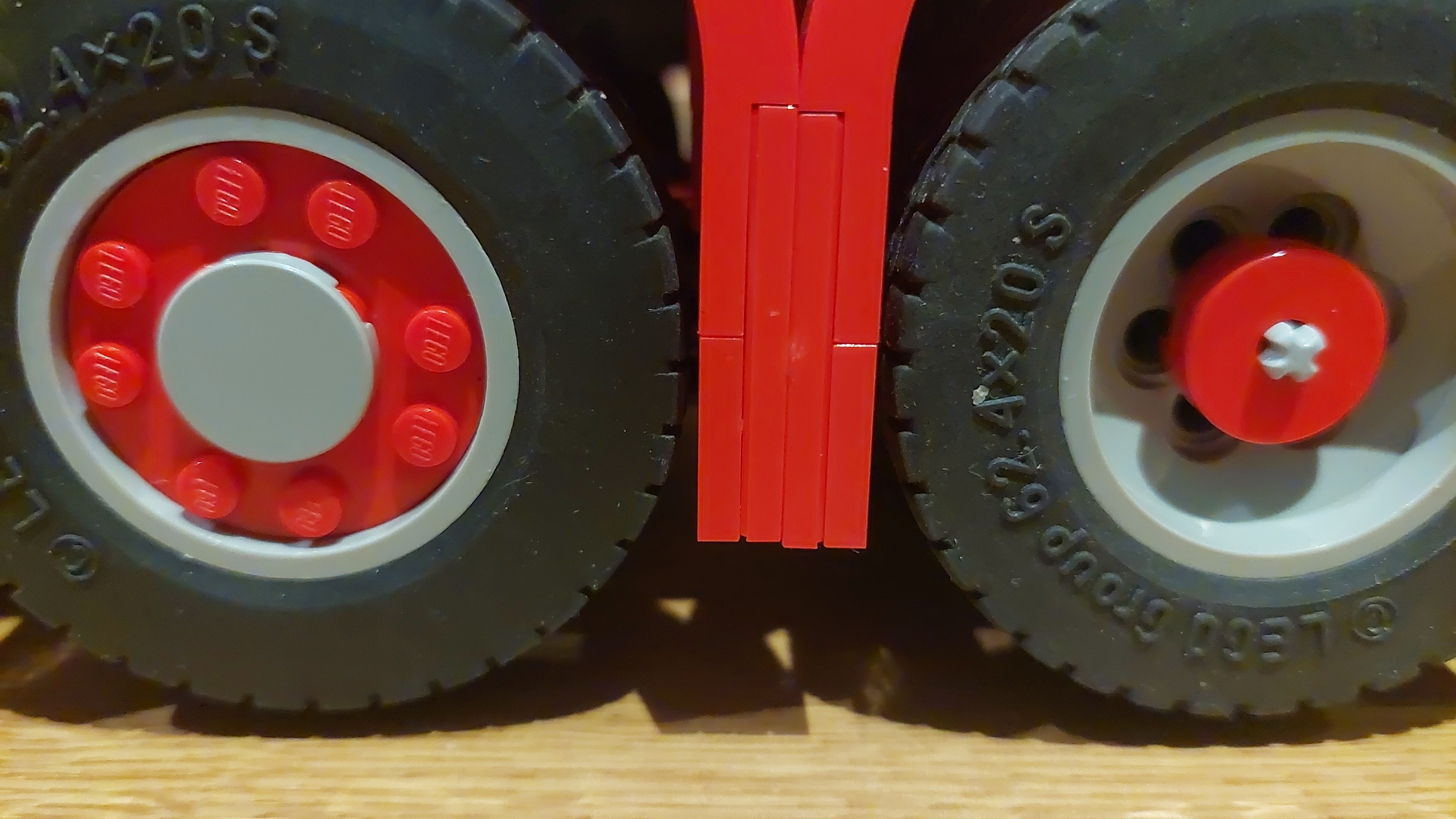 Afbeeldingslocatie: https://tweakers.net/i/LXCwHdIDPsm9p9qoKDgpxLD8TAc=/fit-in/4920x3264/filters:max_bytes(3145728):no_upscale():strip_icc():strip_exif()/f/image/ojyGPJQxqcex5ePBAIGeskEk.jpg?f=user_large